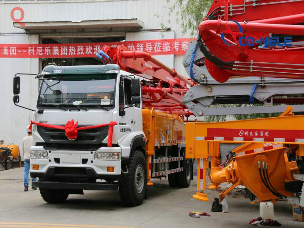 小型泵車，天泵，小型混凝土泵車