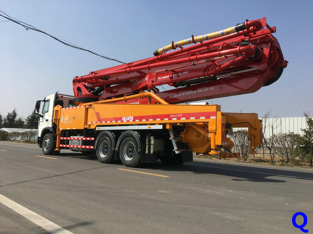 小型混凝土泵車，混凝土泵車、科尼樂、小型泵車、天泵