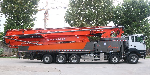 支撐泵車時應(yīng)選擇什么樣的場地？