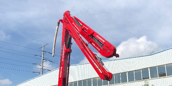 混凝土泵車簡單操作性技術分享。